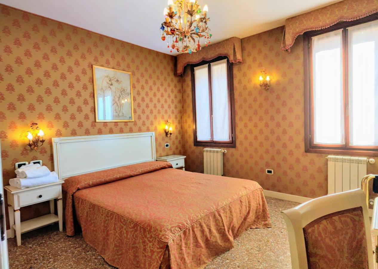 Large Double Room,1003146066:JPEG